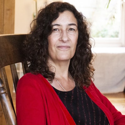 Square Female Sleuths