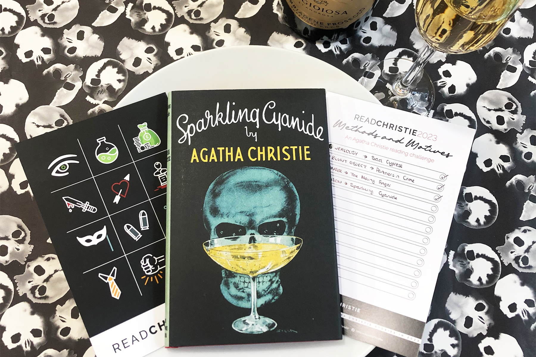 Outset Sparkling Cyanide